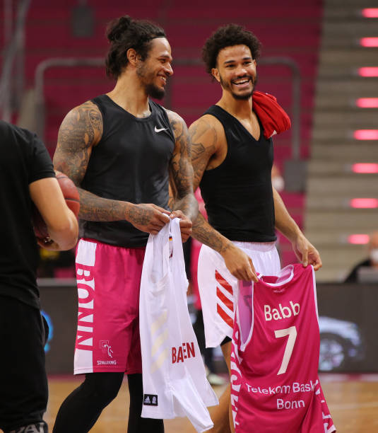 键圈次陷入 键圈次陷入