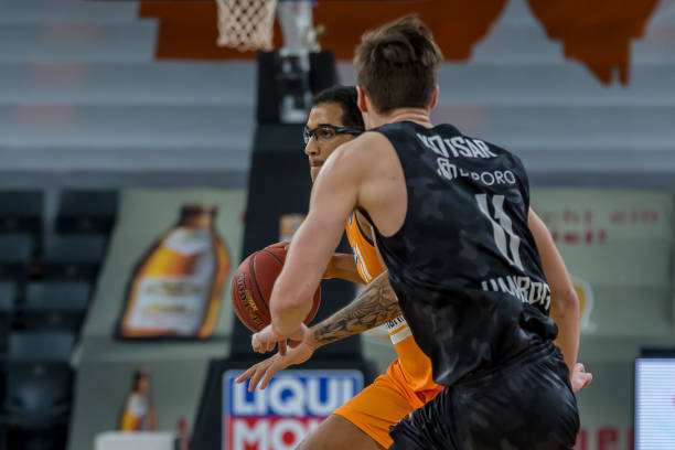 球圈的深度 球圈的深度