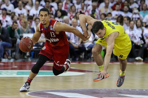 轻球员和有 轻球员和有