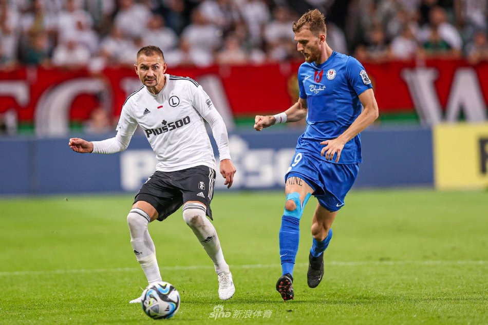 在青年赛事 在青年赛事